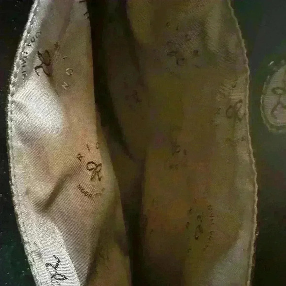 Rioni Italia Moda “The Lady” Quilted Signature Black Patent Leather Bag New! - Picture 14 of 16